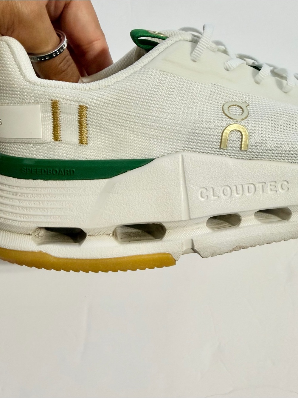 Frwd x Revolve On Cloud Cloudnova Form 2 (Revolve exclusive) white green sz 7 - Picture 5 of 9